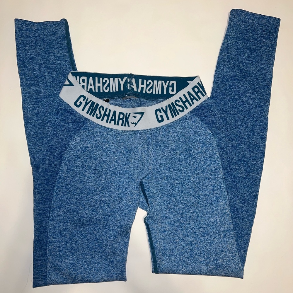 Gymshark Flex Leggings
Size Small
Color: Blue